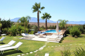 Гостиница Isola del sole, Appartamenti con piscina  Балестрате